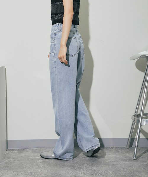 ANOTHER S（アナザーエス）の「ウエストアシンメトリーデニムパンツ（デニムパンツ・レディース・ブルー・S/M/L）」の7枚目の写真