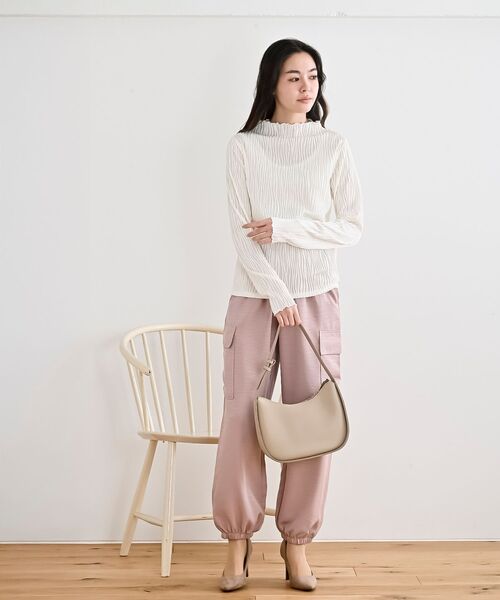 rps(アールピーエス)の「ウェーブジャガードプチハイネックカットソー(Tシャツ/カットソー・レディース・ブラック/オフホワイト/マスタード/アイボリー・フリー)」の5枚目の写真