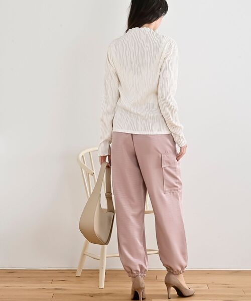 rps(アールピーエス)の「ウェーブジャガードプチハイネックカットソー(Tシャツ/カットソー・レディース・ブラック/オフホワイト/マスタード/アイボリー・フリー)」の7枚目の写真