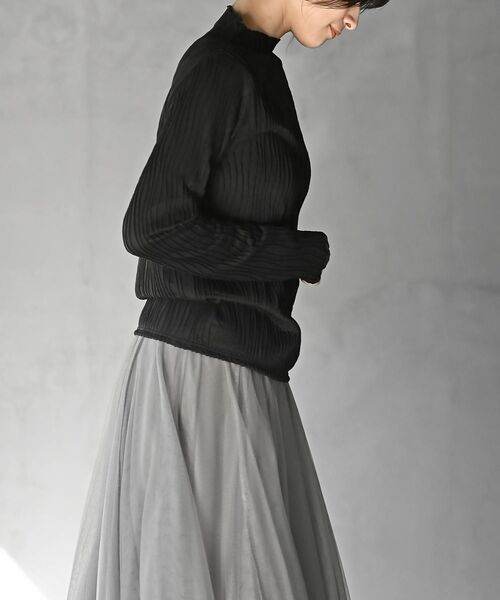 rps(アールピーエス)の「ウェーブジャガードプチハイネックカットソー(Tシャツ/カットソー・レディース・ブラック/オフホワイト/マスタード/アイボリー・フリー)」の18枚目の写真