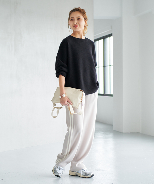 Spick & Span（スピックアンドスパン）の「ウールカシミヤ クルーネックプルオーバー（ニット/セーター・レディース・グレー/ブラック/パープル/ベージュ・FREE）」の5枚目の写真