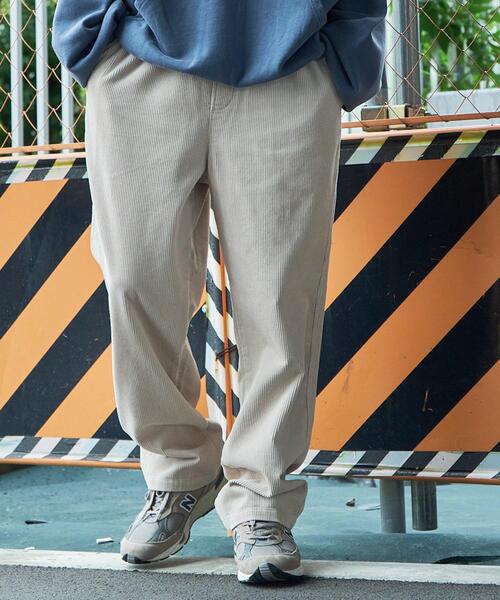 WEGO（ウィゴー）の「WEGO/コーデュロイイージーストレートパンツ（チノパンツ・メンズ・アイボリー/ブラック/ダークブラウン/ベージュ・LARGE/MEDIUM/SMALL）」の10枚目の写真