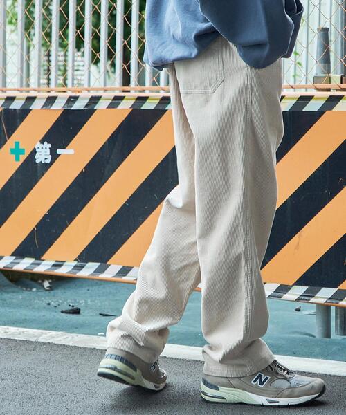 WEGO（ウィゴー）の「WEGO/コーデュロイイージーストレートパンツ（チノパンツ・メンズ・アイボリー/ブラック/ダークブラウン/ベージュ・LARGE/MEDIUM/SMALL）」の11枚目の写真