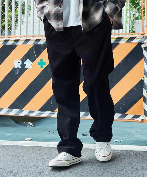 WEGO（ウィゴー）の「WEGO/コーデュロイイージーストレートパンツ（チノパンツ・メンズ・アイボリー/ブラック/ダークブラウン/ベージュ・LARGE/MEDIUM/SMALL）」の14枚目の写真