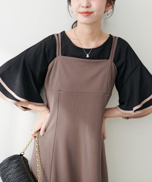 natural couture(ナチュラルクチュール)の「ラッフルフレア袖配色ブラウス(シャツ/ブラウス・レディース・ラベンダー/ベージュ/ブラック/ブルー/オフホワイト・FREE)」の12枚目の写真