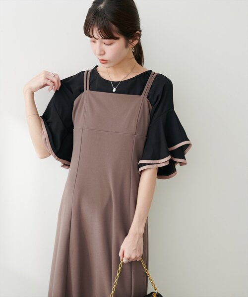 natural couture(ナチュラルクチュール)の「ラッフルフレア袖配色ブラウス(シャツ/ブラウス・レディース・ラベンダー/ベージュ/ブラック/ブルー/オフホワイト・FREE)」の14枚目の写真