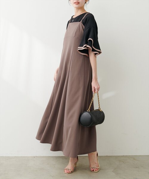 natural couture(ナチュラルクチュール)の「ラッフルフレア袖配色ブラウス(シャツ/ブラウス・レディース・ラベンダー/ベージュ/ブラック/ブルー/オフホワイト・FREE)」の15枚目の写真
