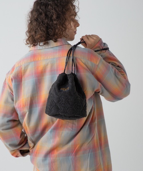 PENDLETON（ペンドルトン）の「フリースQTドローバッグ（ハンドバッグ・メンズ・ベージュ/オリーブドラブ/チャコール・FREE/ONE SIZE）」の14枚目の写真