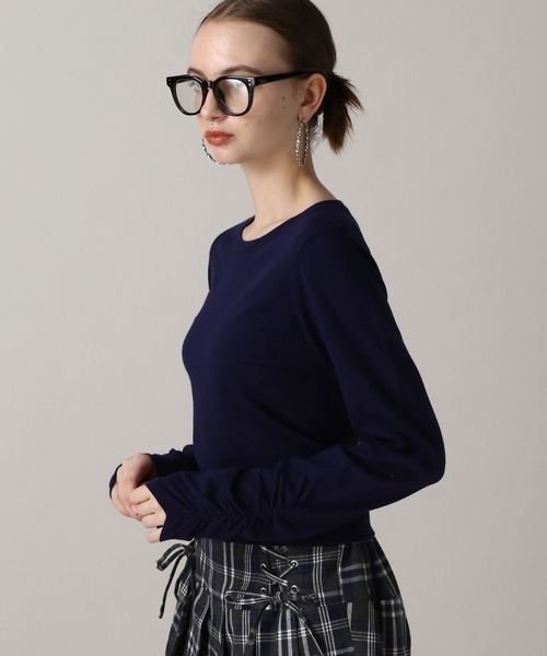 FOREVER 21（フォーエバー トゥエンティーワン）の「【2024FW】ハイゲージ袖シャーリングニット（ニット/セーター・レディース・ネイビー/レッド/ブラック/グレー・SMALL/MEDIUM）」の16枚目の写真