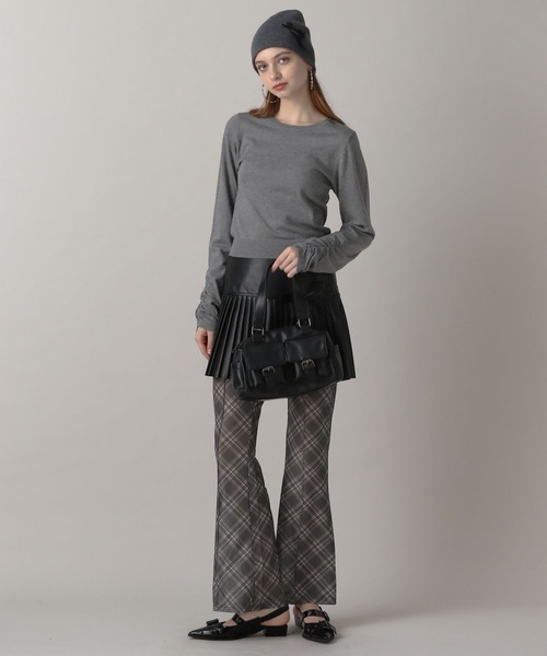 FOREVER 21（フォーエバー トゥエンティーワン）の「【2024FW】ハイゲージ袖シャーリングニット（ニット/セーター・レディース・ネイビー/レッド/ブラック/グレー・SMALL/MEDIUM）」の9枚目の写真