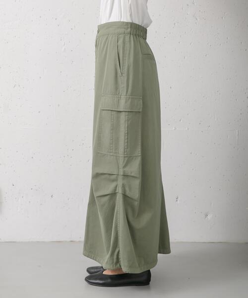 URBAN RESEARCH DOORS（アーバンリサーチドアーズ）の「ドロストカーゴスカート（スカート・レディース・ブラック/カーキ・MEDIUM）」の17枚目の写真