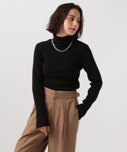 BAYFLOW（ベイフロー）の「[袖口ボタンがポイント]リブタートルニットプルオーバー（ニット/セーター・レディース・ブラック×ホワイト/レッド/ブラック/グレー・SMALL/MEDIUM）」の14枚目の写真