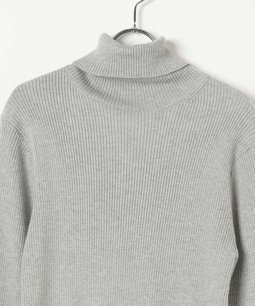 BAYFLOW（ベイフロー）の「[袖口ボタンがポイント]リブタートルニットプルオーバー（ニット/セーター・レディース・ブラック×ホワイト/レッド/ブラック/グレー・SMALL/MEDIUM）」の21枚目の写真