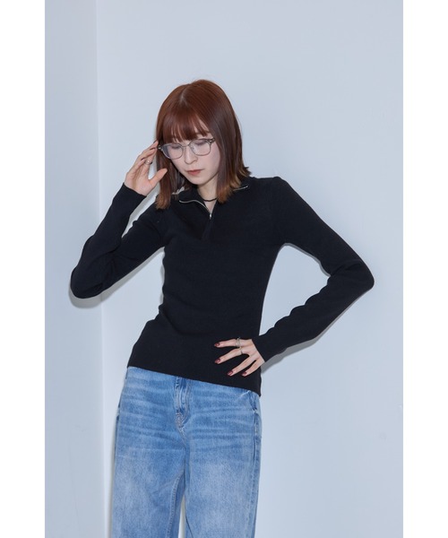 leimn(レイムン)の「フィンガーホールハーフジップリブニットポロシャツ(ニット/セーター・レディース・アイボリー/チャコールグレー/ブラック・FREE)」の6枚目の写真