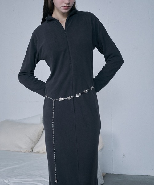 ロンパ le ELMi（ルエルミ）の「High neck long zip maxi dress / ハイネック