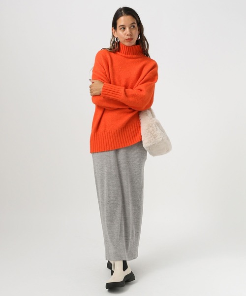 BAYFLOW（ベイフロー）の「[ふっくら軽くあったか]ブークレタートルニットプルオーバー（ニット/セーター・レディース・オレンジ/チャコール/グリーン/ライトグレー・FREE）」の9枚目の写真