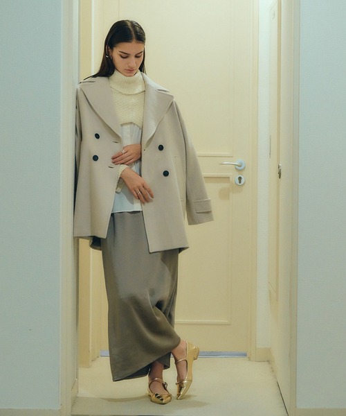 YECCA VECCA（イェッカヴェッカ）の「ウール混ミドル丈Pコート（ピーコート・レディース・ダークネイビー/モカ/ライトベージュ・FREE）」の11枚目の写真