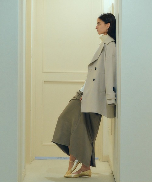 YECCA VECCA（イェッカヴェッカ）の「ウール混ミドル丈Pコート（ピーコート・レディース・ダークネイビー/モカ/ライトベージュ・FREE）」の13枚目の写真