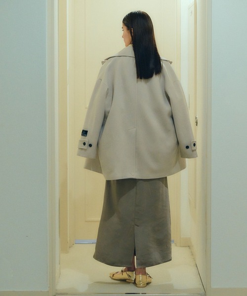 YECCA VECCA（イェッカヴェッカ）の「ウール混ミドル丈Pコート（ピーコート・レディース・ダークネイビー/モカ/ライトベージュ・FREE）」の14枚目の写真