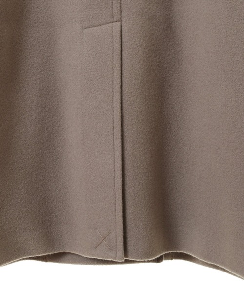 YECCA VECCA（イェッカヴェッカ）の「ウール混ミドル丈Pコート（ピーコート・レディース・ダークネイビー/モカ/ライトベージュ・FREE）」の21枚目の写真