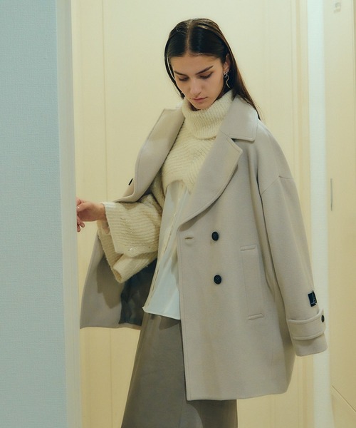 YECCA VECCA（イェッカヴェッカ）の「ウール混ミドル丈Pコート（ピーコート・レディース・ダークネイビー/モカ/ライトベージュ・FREE）」の6枚目の写真