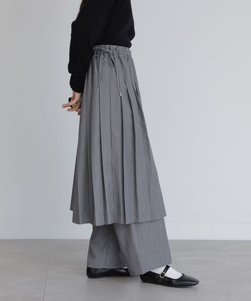 somari imagination（ソマリ イマジネーション）の「『プリーツスカート×ストレートパンツセット』（スラックス・レディース・ブラック/グレー・1/2）」の22枚目の写真