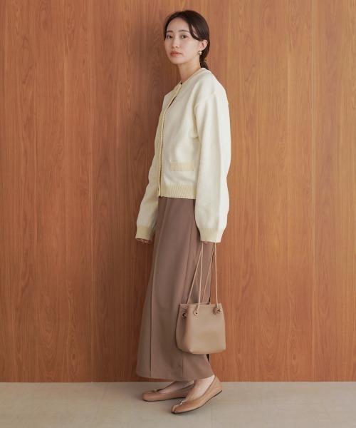 Bab(バブ)の「モールヤーンカーディガン(カーディガン/ボレロ・レディース・アイボリー/グレイッシュベージュ/ブラック・FREE)」の8枚目の写真