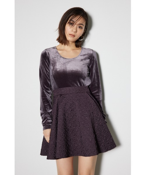 rienda(リエンダ)の「2WAYベロアフレアミニワンピース(スカート・レディース・ブラック/レッド/ダークグレー・SMALL/MEDIUM)」の7枚目の写真