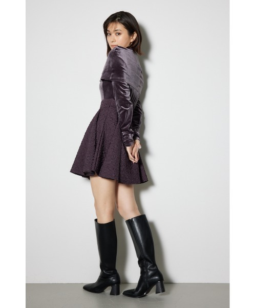 rienda(リエンダ)の「2WAYベロアフレアミニワンピース(スカート・レディース・ブラック/レッド/ダークグレー・SMALL/MEDIUM)」の10枚目の写真