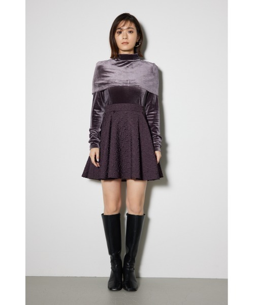 rienda(リエンダ)の「2WAYベロアフレアミニワンピース(スカート・レディース・ブラック/レッド/ダークグレー・SMALL/MEDIUM)」の11枚目の写真