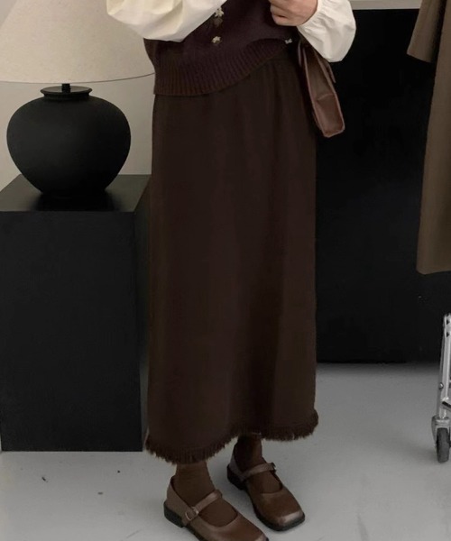 Miniministore(ミニミニストア)の「ロングスカート 裾フリンジニットスカート(スカート・レディース・アイボリー/ブラック/ダークグレー/ベージュ/ダークブラウン・FREE)」の15枚目の写真