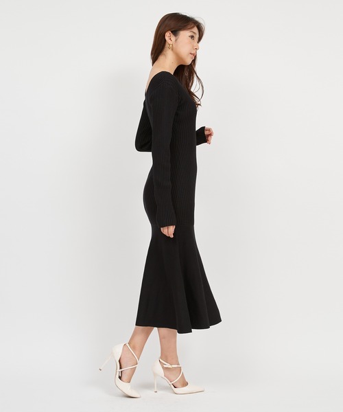 ROYAL PARTY(ロイヤルパーティー)の「Vネックマーメイドワンピース(ワンピース・レディース・パープル/ブラック・FREE/SHORT)」の10枚目の写真