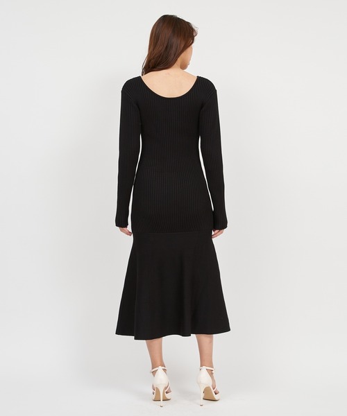 ROYAL PARTY(ロイヤルパーティー)の「Vネックマーメイドワンピース(ワンピース・レディース・パープル/ブラック・FREE/SHORT)」の11枚目の写真