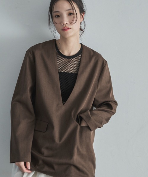 feepur（フェピュール）の「【セットアップ可】Vネックプルオーバー（その他トップス・レディース・チャコールグレー/グレイッシュベージュ/ブラック/ブラウン・MEDIUM）」の3枚目の写真