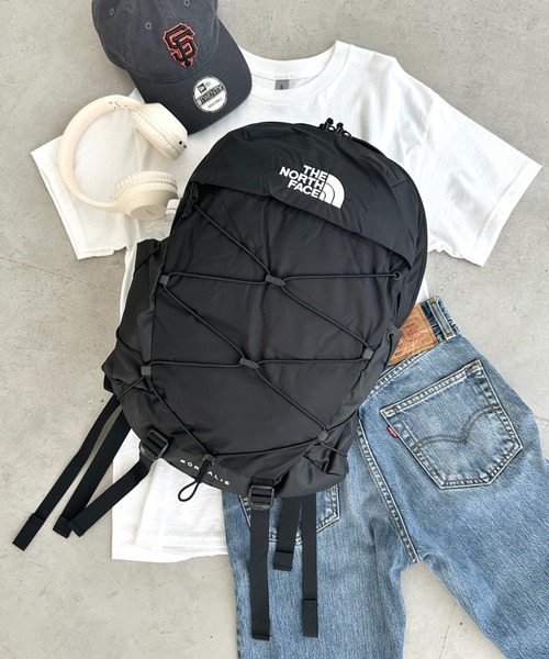 THE NORTH FACE（ザノースフェイス）の「国内未発売 USAモデル THE NORTH FACE(ザ・ノースフェイス)/大容量 28L収納 A4・15インチ対応 バックパック リュック/BOREALIS（バックパック/リュック・メンズ・ブラック系その他/チャコールグレー/ブラック・FREE）」の4枚目の写真