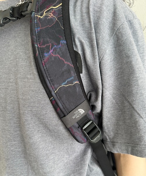 THE NORTH FACE（ザノースフェイス）の「国内未発売 USAモデル THE NORTH FACE(ザ・ノースフェイス)/大容量 28L収納 A4・15インチ対応 バックパック リュック/BOREALIS（バックパック/リュック・メンズ・ブラック系その他/チャコールグレー/ブラック・FREE）」の17枚目の写真