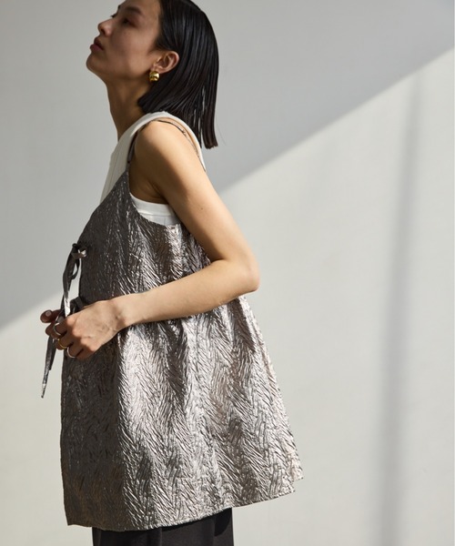 AIC.（エーアイシー）の「2WAYメタリックふくれジャガードキャミソール（キャミソール・レディース・シルバー・FREE）」の14枚目の写真