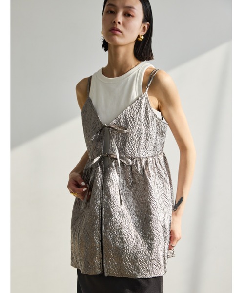 AIC.（エーアイシー）の「2WAYメタリックふくれジャガードキャミソール（キャミソール・レディース・シルバー・FREE）」の12枚目の写真