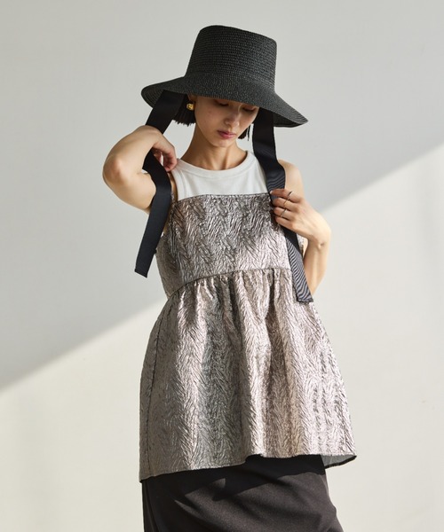 AIC.（エーアイシー）の「2WAYメタリックふくれジャガードキャミソール（キャミソール・レディース・シルバー・FREE）」の9枚目の写真