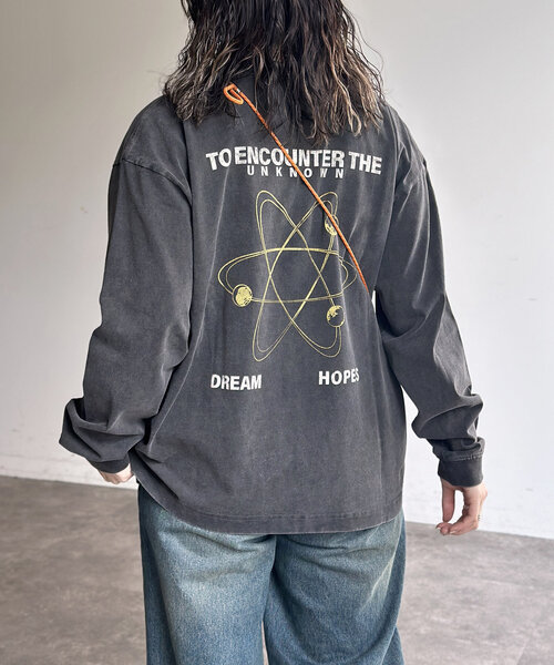 CPCM(シーピーシーエム)の「パウダー加工ロンT(Tシャツ/カットソー・レディース・ブラック系その他2/ブラック系その他3/ブラック系その他/ブラック・MEDIUM/LARGE)」の15枚目の写真
