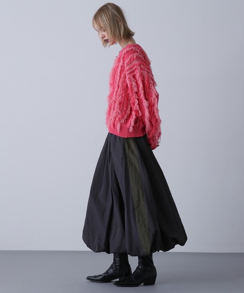 ROSE BUD（ローズバッド）の「バイカラーフリンジニットプルオーバー（ニット/セーター・レディース・ブラック/ピンク・ONE SIZE）」の17枚目の写真