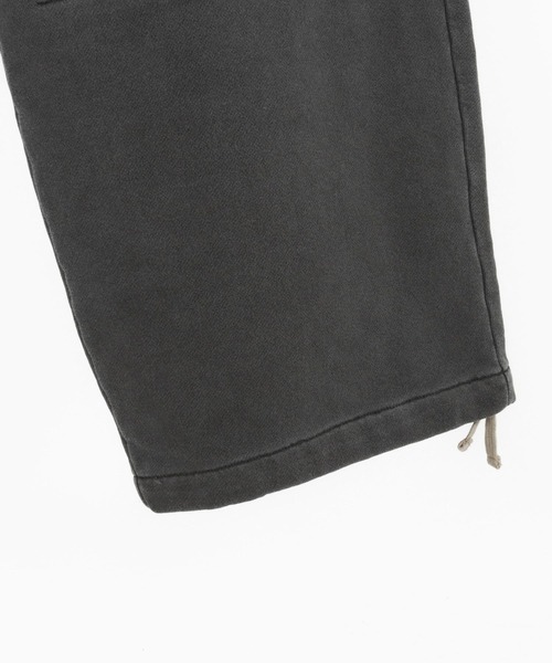 ADAM PATEK(アダムパテック)の「ADAMPATEK/pigment dyeing damage wide pants/ピグメント染ダメージワイドスウェットパンツ(スウェットパンツ・メンズ・ブラック・2/1)」の10枚目の写真