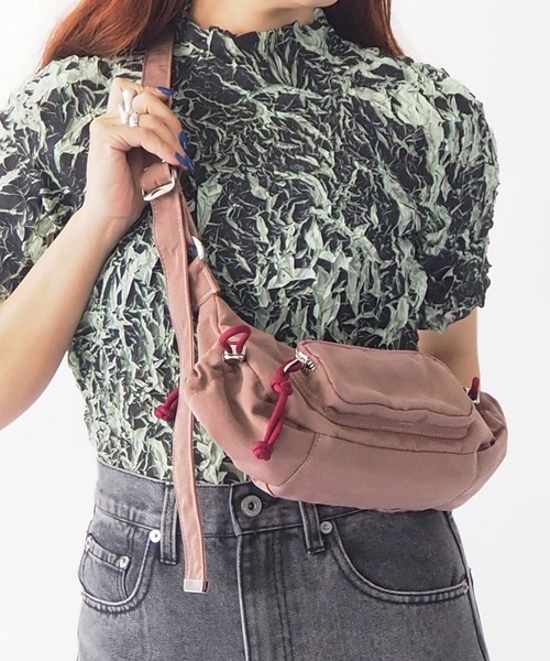 CONTROL FREAK / CTFK（コントロールフリーク）の「CONTROL FREAK / CTFK（コントロールフリーク）DOWNYショルダーバッグ（ショルダーバッグ・レディース・グレー/ピンク/ブラック/ブラウン/グリーン・FREE）」の19枚目の写真