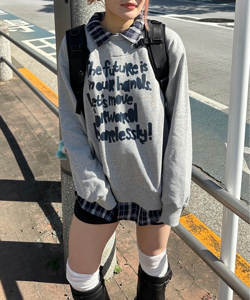 sedacle（セダクル）の「シャツレイヤードロゴスウェット（スウェット・メンズ・グレー/ベージュ/ブラック・LARGE/MEDIUM/SMALL）」の2枚目の写真