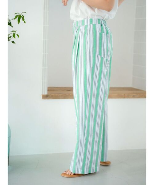 Ungrid(アングリッド)の「ウエストタックストライプパンツ(その他パンツ・レディース・グリーン/ブルー・FREE)」の7枚目の写真