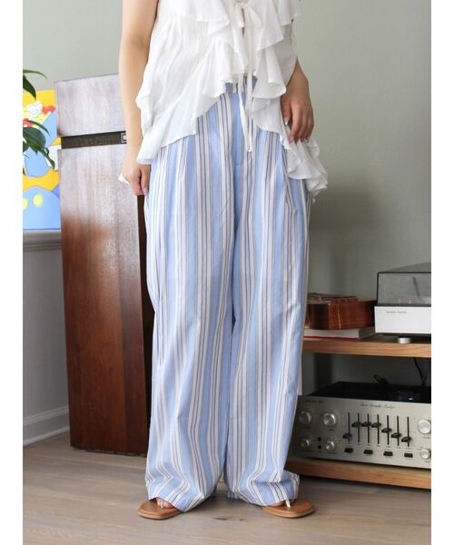 Ungrid(アングリッド)の「ウエストタックストライプパンツ(その他パンツ・レディース・グリーン/ブルー・FREE)」の13枚目の写真