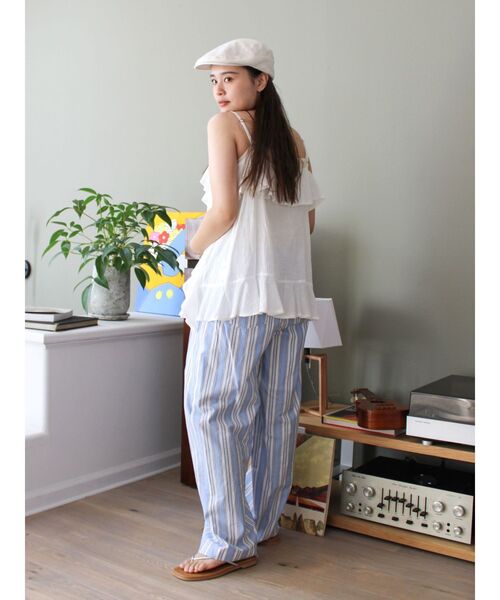 Ungrid(アングリッド)の「ウエストタックストライプパンツ(その他パンツ・レディース・グリーン/ブルー・FREE)」の16枚目の写真