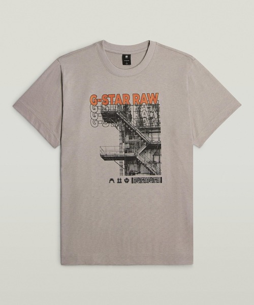 G-STAR（ジースター）の「STAIRS GRAPHIC LOOSE T-SHIRT/グラフィックロゴルーズTシャツ（Tシャツ/カットソー・メンズ・ホワイト/グレー系その他/ダークブラック・MEDIUM/SMALL/X-LARGE/LARGE/X-SMALL）」の3枚目の写真