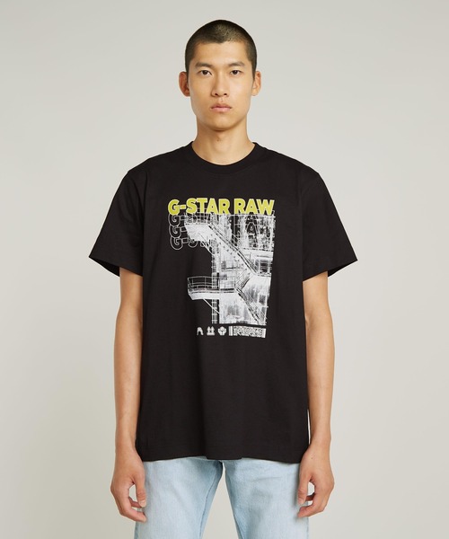 G-STAR（ジースター）の「STAIRS GRAPHIC LOOSE T-SHIRT/グラフィックロゴルーズTシャツ（Tシャツ/カットソー・メンズ・ホワイト/グレー系その他/ダークブラック・MEDIUM/SMALL/X-LARGE/LARGE/X-SMALL）」の2枚目の写真