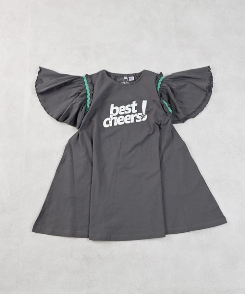 Life Support Products(ライフサポートプロダクツ)の「【COTTON from U.S.A】フリルショルダーワンピース(ワンピース・キッズ・チャコール/レッド/ブルー・100/110/120/130/140/150/90)」の17枚目の写真